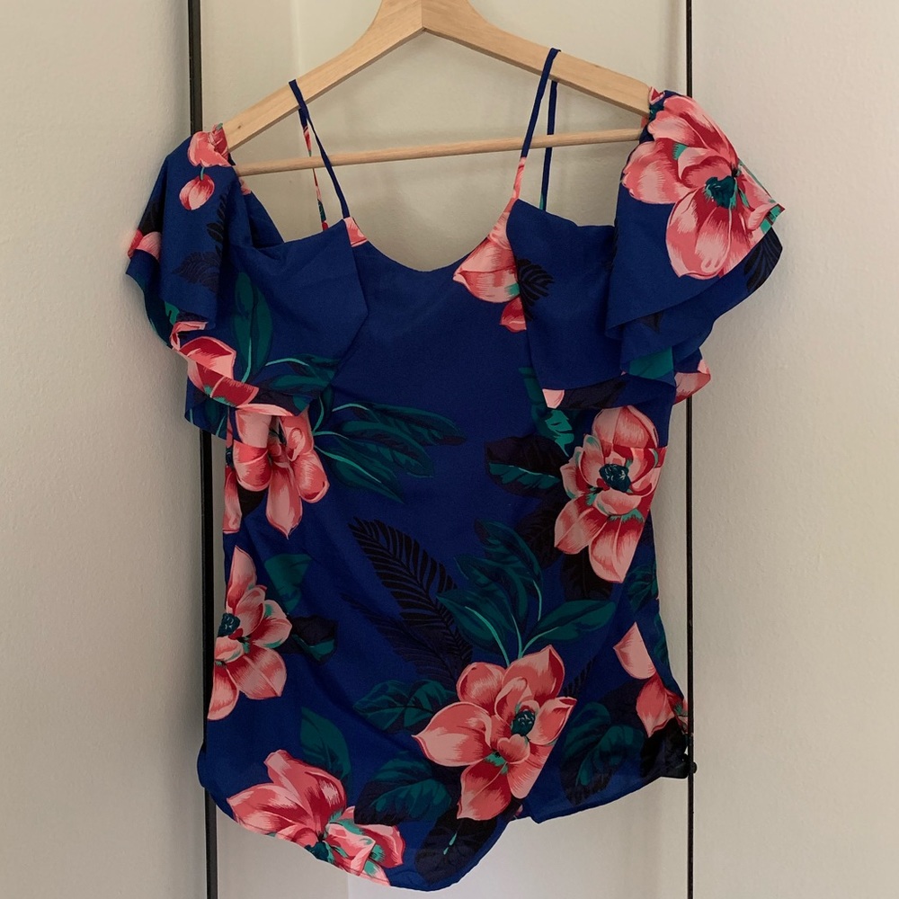 Banana Republic silky off the shoulders top